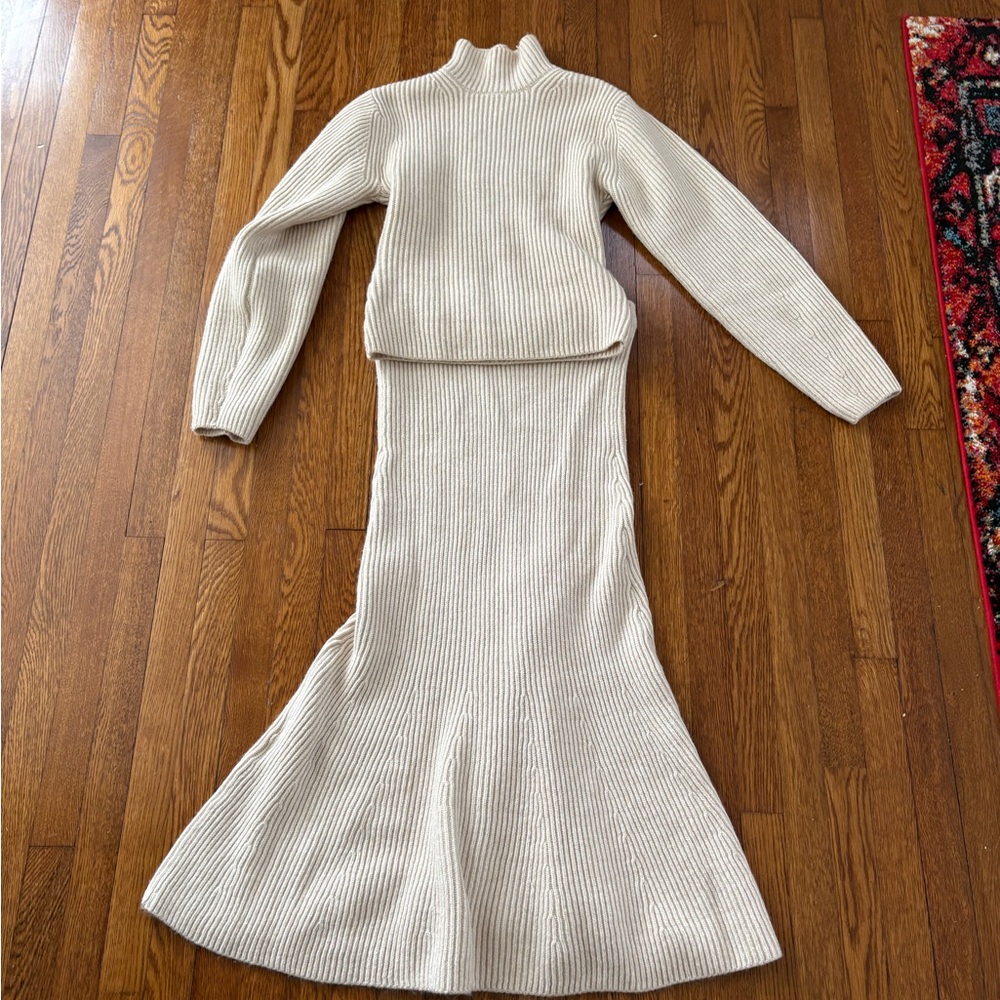 H&M Cream Ribbed Knit Two-Piece Sweater Set